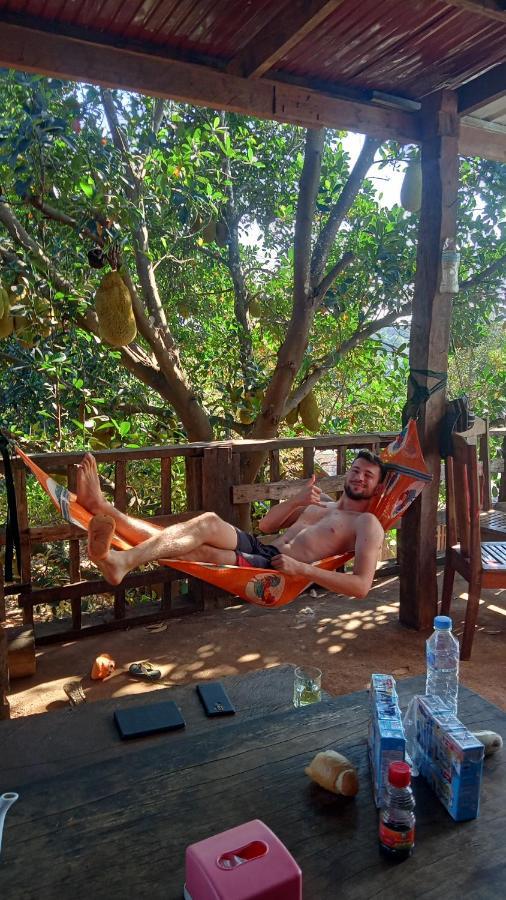 Bee Bee'S Chalets Home Stay And Trekking Banlung Esterno foto