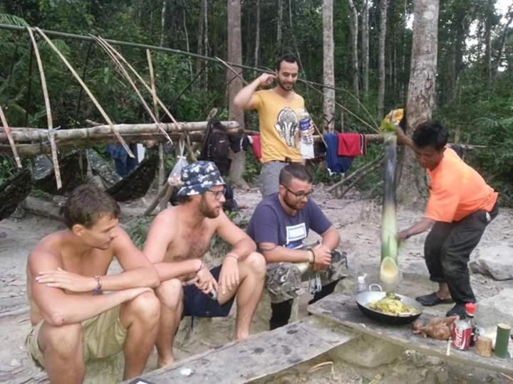 Bee Bee'S Chalets Home Stay And Trekking Banlung Esterno foto