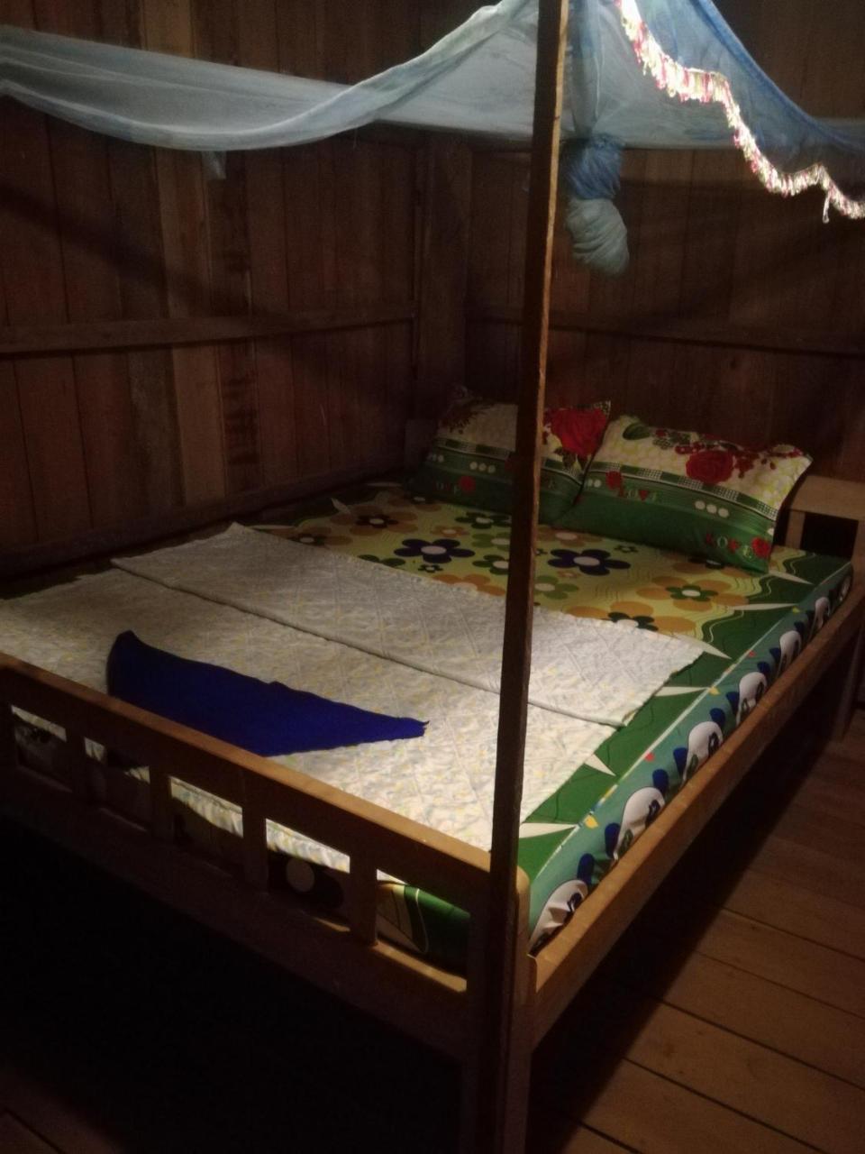 Bee Bee'S Chalets Home Stay And Trekking Banlung Esterno foto